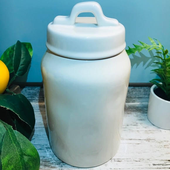 Rae Dunn SUGAR canister - Picture 2 of 5